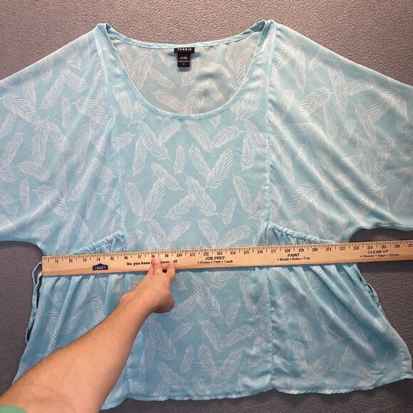 TORRID 10521823 Feather Side Cinch Chiffon Top / sheer blouse Size 2 Green Mint - Picture 5 of 8